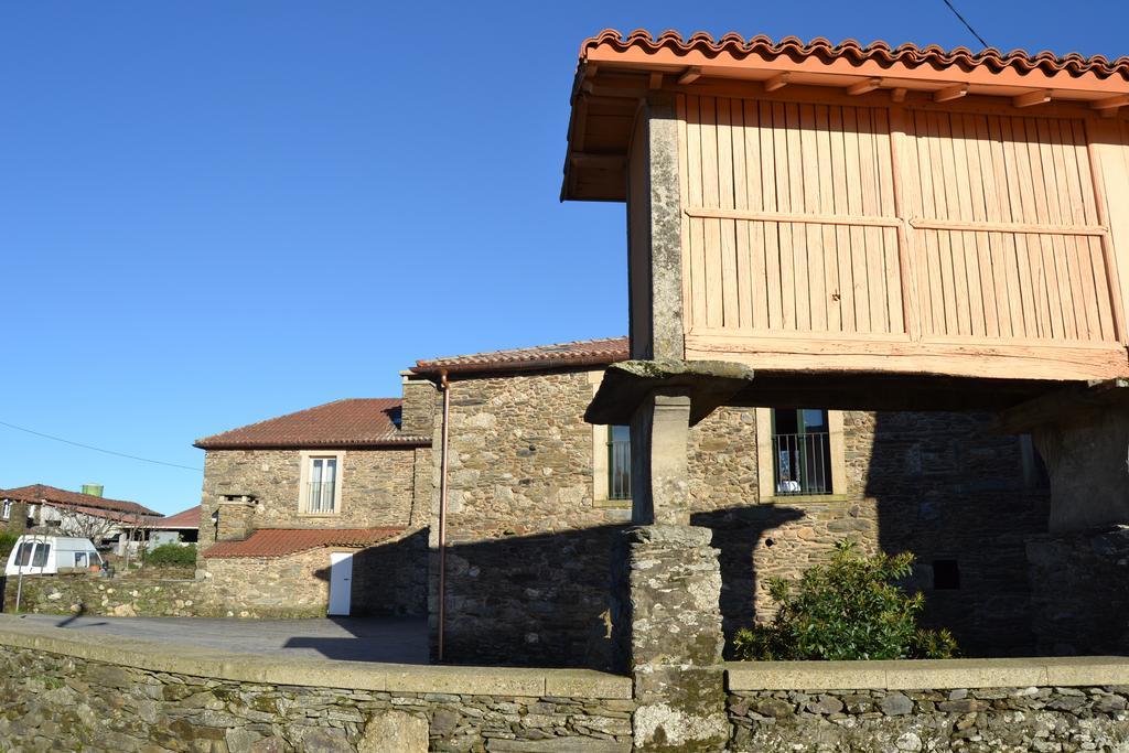 Vila Peregrina Castaneda  外观 照片